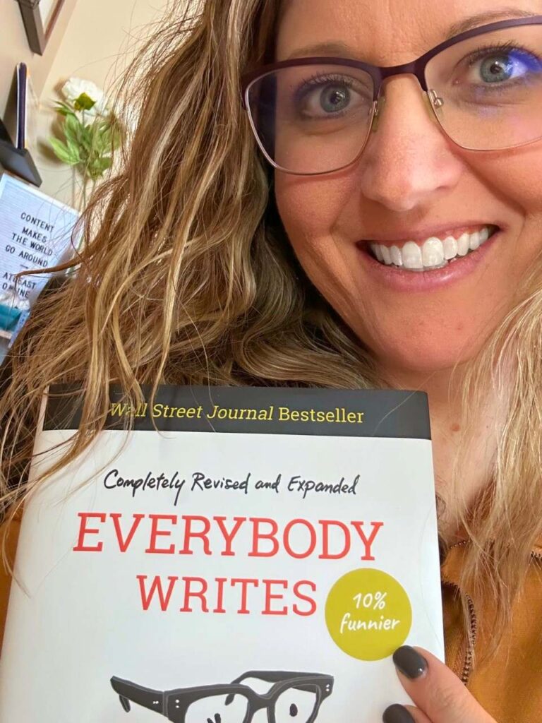 Jackie Taylor Mom Entrepreneur Books: Holding Everybody Writes Book 